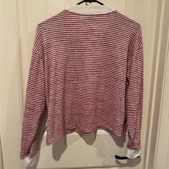 Abercrombie and Fitch sleep top - Picture 4 of 4